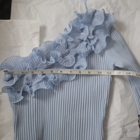 NWT One Shoulder Blue Crop Top. - Picture 9 of 13
